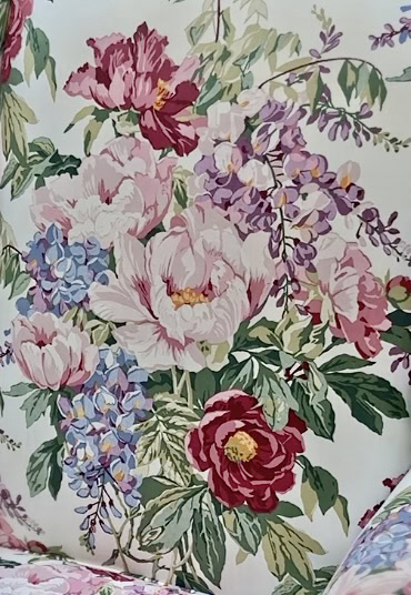 Beautiful Vintage Cyrus Clark Floral Chintz Chair 